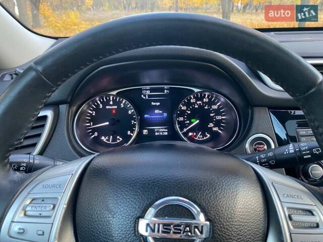 Серый Ниссан Rogue, объемом двигателя 2.49 л и пробегом 171 тыс. км за 15500 $, фото 12 на Automoto.ua