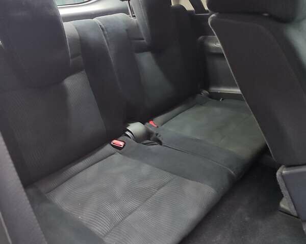 Серый Ниссан Rogue, объемом двигателя 2.49 л и пробегом 112 тыс. км за 12500 $, фото 21 на Automoto.ua