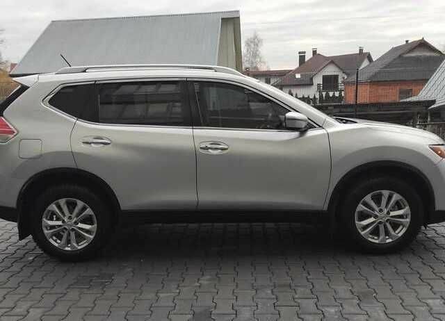 Серый Ниссан Rogue, объемом двигателя 2.5 л и пробегом 95 тыс. км за 8300 $, фото 8 на Automoto.ua