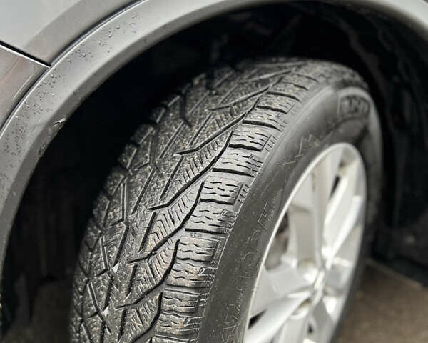 Сірий Ніссан Rogue, об'ємом двигуна 2.49 л та пробігом 208 тис. км за 12700 $, фото 27 на Automoto.ua