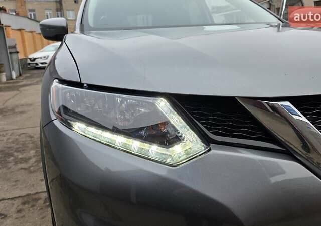 Сірий Ніссан Rogue, об'ємом двигуна 2.5 л та пробігом 86 тис. км за 11200 $, фото 32 на Automoto.ua