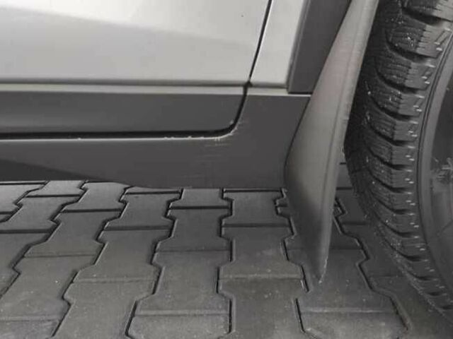 Серый Ниссан Rogue, объемом двигателя 2.5 л и пробегом 95 тыс. км за 8300 $, фото 21 на Automoto.ua