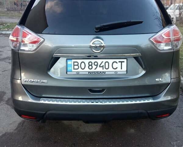 Ніссан Rogue 2015 у Чорткові на Automoto.ua Сірий Ніссан Rogue, об'ємом двигуна 2.5 л та пробігом 140 тис. км за 15300 $, фото 1 на Automoto.ua