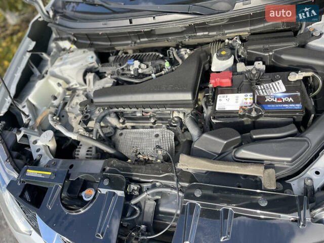 Сірий Ніссан Rogue, об'ємом двигуна 2.49 л та пробігом 220 тис. км за 10900 $, фото 12 на Automoto.ua