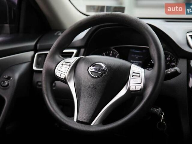 Серый Ниссан Rogue, объемом двигателя 2.49 л и пробегом 186 тыс. км за 13500 $, фото 13 на Automoto.ua