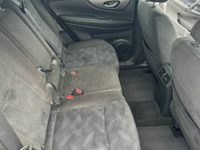 Сірий Ніссан Rogue, об'ємом двигуна 2.5 л та пробігом 150 тис. км за 11900 $, фото 12 на Automoto.ua