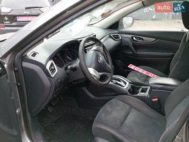 Сірий Ніссан Rogue, об'ємом двигуна 0 л та пробігом 119 тис. км за 8700 $, фото 10 на Automoto.ua