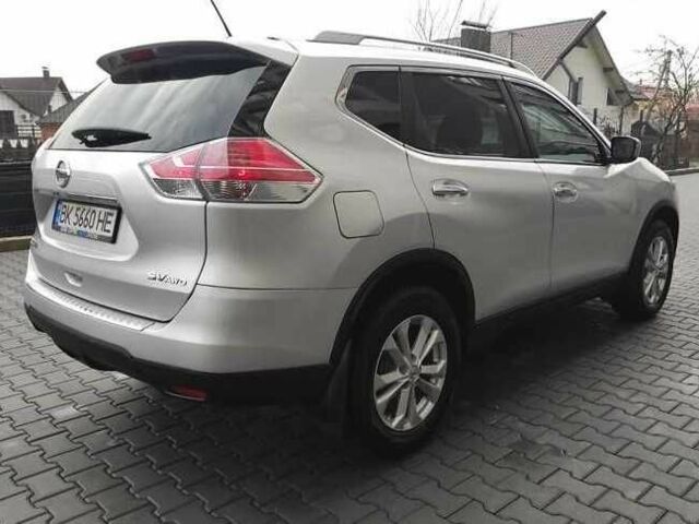 Серый Ниссан Rogue, объемом двигателя 2.5 л и пробегом 95 тыс. км за 8300 $, фото 6 на Automoto.ua