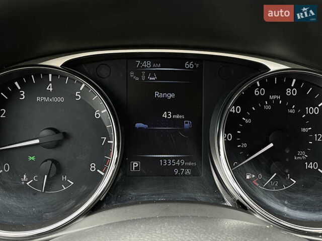 Серый Ниссан Rogue, объемом двигателя 2.5 л и пробегом 215 тыс. км за 13600 $, фото 21 на Automoto.ua