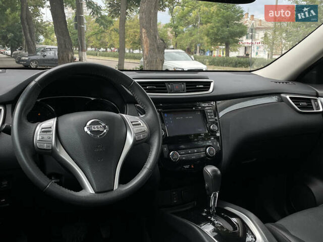 Серый Ниссан Rogue, объемом двигателя 2.5 л и пробегом 215 тыс. км за 13600 $, фото 26 на Automoto.ua