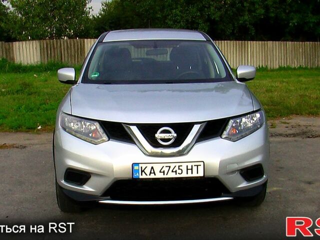 Сірий Ніссан Rogue, об'ємом двигуна 2.5 л та пробігом 205 тис. км за 11700 $, фото 1 на Automoto.ua