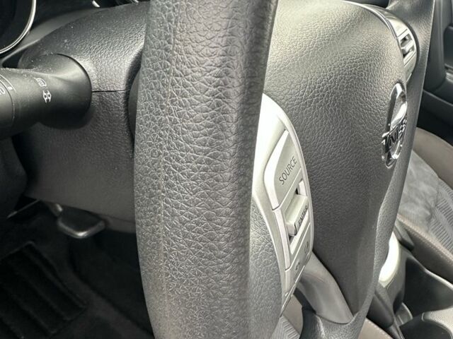 Сірий Ніссан Rogue, об'ємом двигуна 2.5 л та пробігом 150 тис. км за 11900 $, фото 13 на Automoto.ua