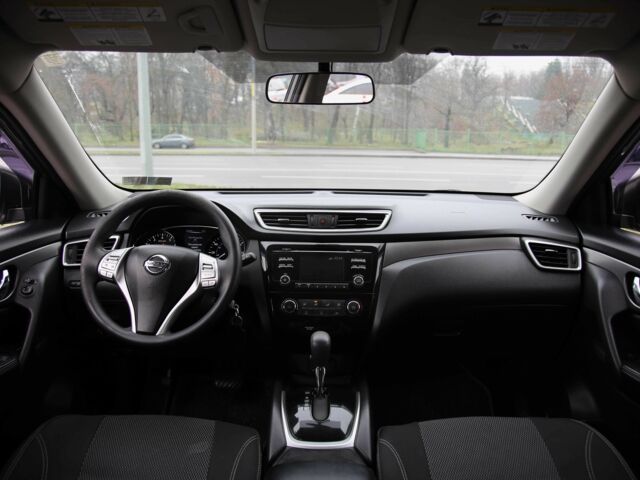 Серый Ниссан Rogue, объемом двигателя 0 л и пробегом 186 тыс. км за 13500 $, фото 11 на Automoto.ua