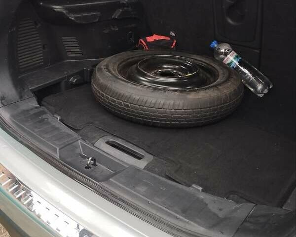 Сірий Ніссан Rogue, об'ємом двигуна 2.5 л та пробігом 230 тис. км за 10800 $, фото 3 на Automoto.ua