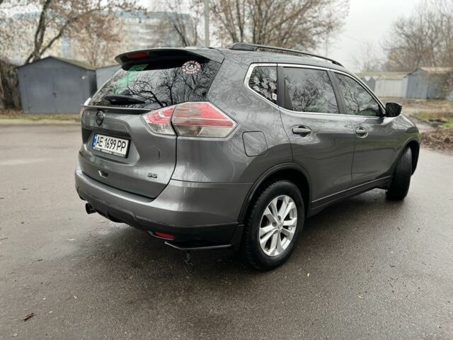 Серый Ниссан Rogue, объемом двигателя 2.5 л и пробегом 208 тыс. км за 12700 $, фото 8 на Automoto.ua