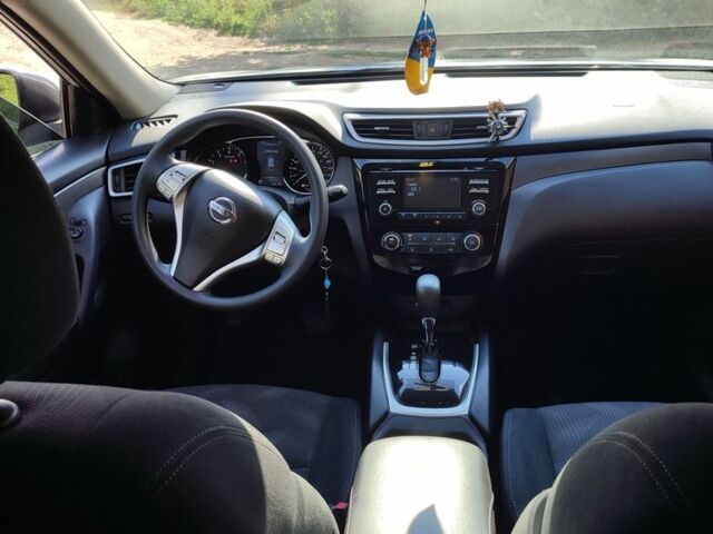Сірий Ніссан Rogue, об'ємом двигуна 2.5 л та пробігом 154 тис. км за 12200 $, фото 5 на Automoto.ua