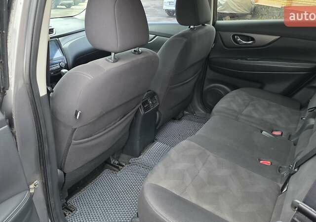Сірий Ніссан Rogue, об'ємом двигуна 2.5 л та пробігом 86 тис. км за 11200 $, фото 23 на Automoto.ua