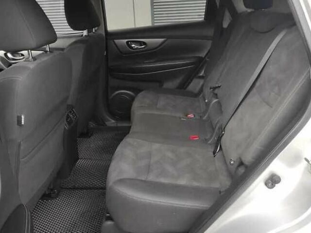 Серый Ниссан Rogue, объемом двигателя 2.5 л и пробегом 95 тыс. км за 8300 $, фото 22 на Automoto.ua