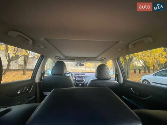 Серый Ниссан Rogue, объемом двигателя 2.49 л и пробегом 171 тыс. км за 15500 $, фото 7 на Automoto.ua