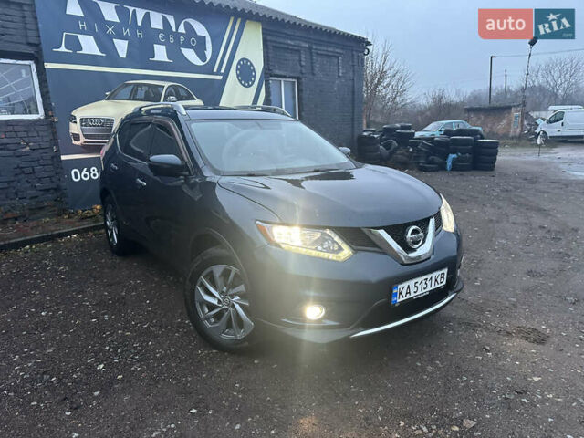 Серый Ниссан Rogue, объемом двигателя 2.49 л и пробегом 258 тыс. км за 11999 $, фото 1 на Automoto.ua