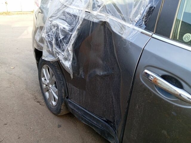 Сірий Ніссан Rogue, об'ємом двигуна 0 л та пробігом 119 тис. км за 8700 $, фото 6 на Automoto.ua