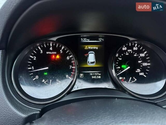 Серый Ниссан Rogue, объемом двигателя 2.5 л и пробегом 160 тыс. км за 11500 $, фото 10 на Automoto.ua