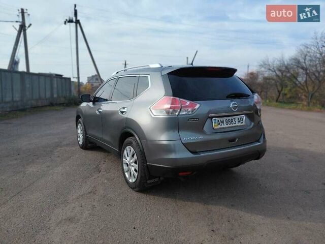 Сірий Ніссан Rogue, об'ємом двигуна 2.49 л та пробігом 137 тис. км за 13500 $, фото 8 на Automoto.ua