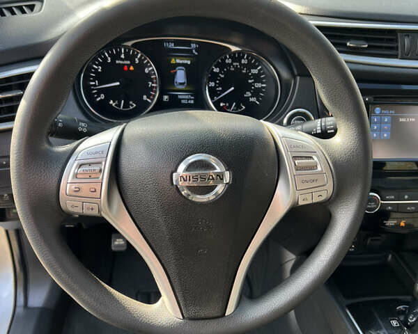 Сірий Ніссан Rogue, об'ємом двигуна 2.5 л та пробігом 160 тис. км за 11800 $, фото 28 на Automoto.ua