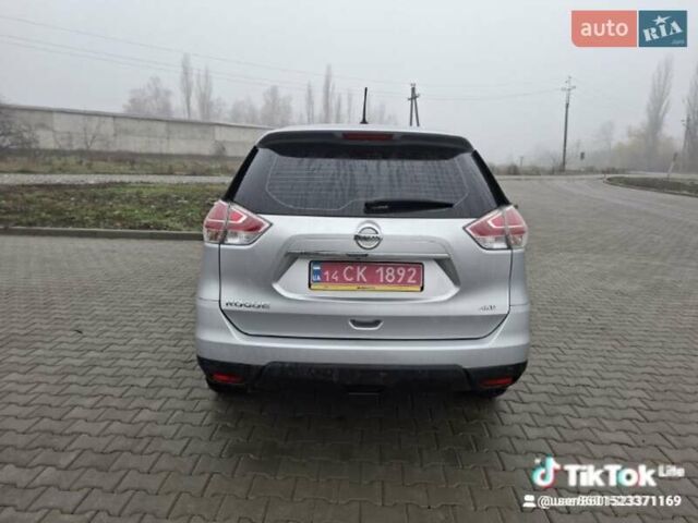 Серый Ниссан Rogue, объемом двигателя 2.5 л и пробегом 190 тыс. км за 10850 $, фото 26 на Automoto.ua