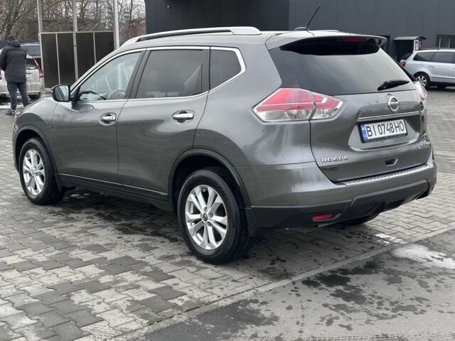 Сірий Ніссан Rogue, об'ємом двигуна 2.5 л та пробігом 150 тис. км за 11900 $, фото 4 на Automoto.ua