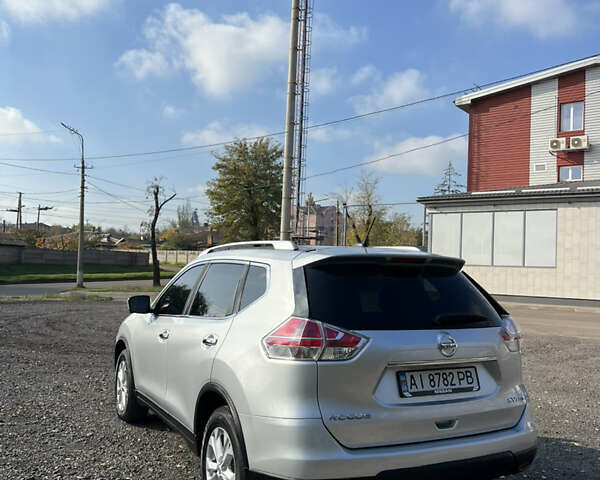 Сірий Ніссан Rogue, об'ємом двигуна 2.5 л та пробігом 160 тис. км за 11800 $, фото 2 на Automoto.ua