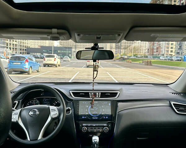 Сірий Ніссан Rogue, об'ємом двигуна 2.49 л та пробігом 170 тис. км за 13999 $, фото 5 на Automoto.ua