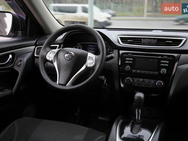 Серый Ниссан Rogue, объемом двигателя 2.49 л и пробегом 186 тыс. км за 13500 $, фото 10 на Automoto.ua