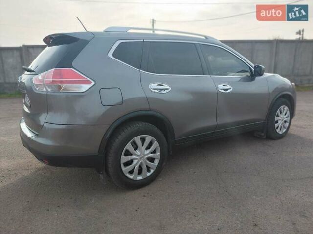 Сірий Ніссан Rogue, об'ємом двигуна 2.49 л та пробігом 137 тис. км за 13500 $, фото 4 на Automoto.ua