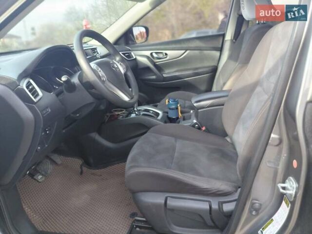 Сірий Ніссан Rogue, об'ємом двигуна 2.49 л та пробігом 137 тис. км за 13500 $, фото 31 на Automoto.ua