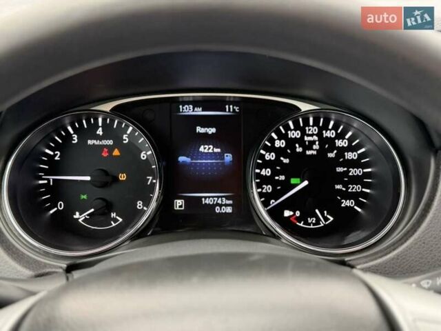 Серый Ниссан Rogue, объемом двигателя 2.5 л и пробегом 140 тыс. км за 8250 $, фото 7 на Automoto.ua