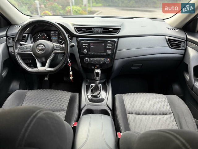 Серый Ниссан Rogue, объемом двигателя 2.5 л и пробегом 162 тыс. км за 12900 $, фото 29 на Automoto.ua