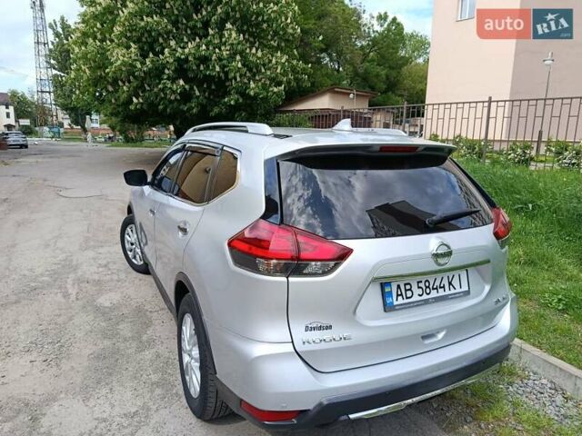 Сірий Ніссан Rogue, об'ємом двигуна 2.5 л та пробігом 170 тис. км за 12800 $, фото 17 на Automoto.ua