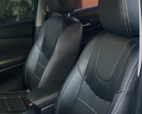 Серый Ниссан Rogue, объемом двигателя 2.5 л и пробегом 165 тыс. км за 13500 $, фото 22 на Automoto.ua