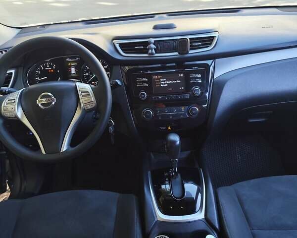 Сірий Ніссан Rogue, об'ємом двигуна 2.49 л та пробігом 220 тис. км за 11500 $, фото 4 на Automoto.ua