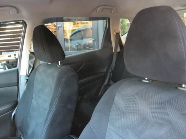 Сірий Ніссан Rogue, об'ємом двигуна 2.5 л та пробігом 105 тис. км за 12500 $, фото 13 на Automoto.ua