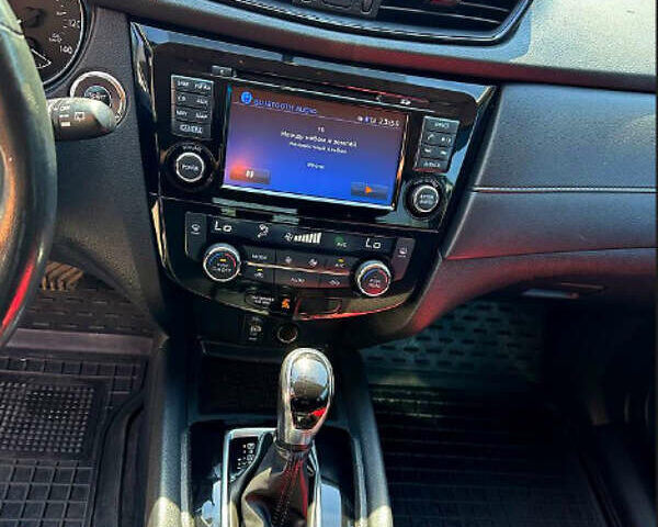 Сірий Ніссан Rogue, об'ємом двигуна 2.49 л та пробігом 66 тис. км за 14500 $, фото 9 на Automoto.ua