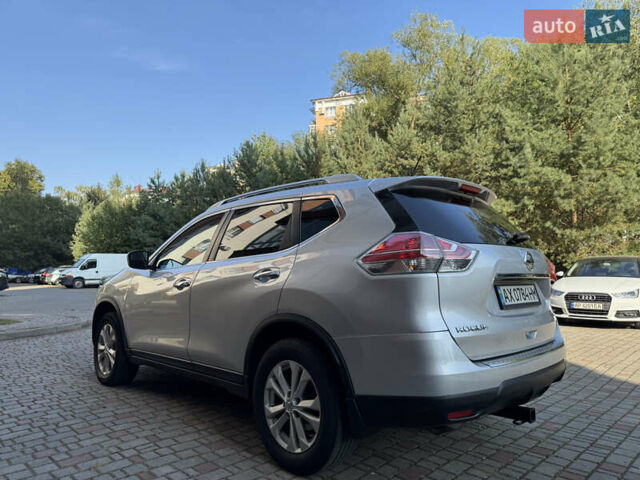 Сірий Ніссан Rogue, об'ємом двигуна 2.5 л та пробігом 152 тис. км за 11900 $, фото 9 на Automoto.ua
