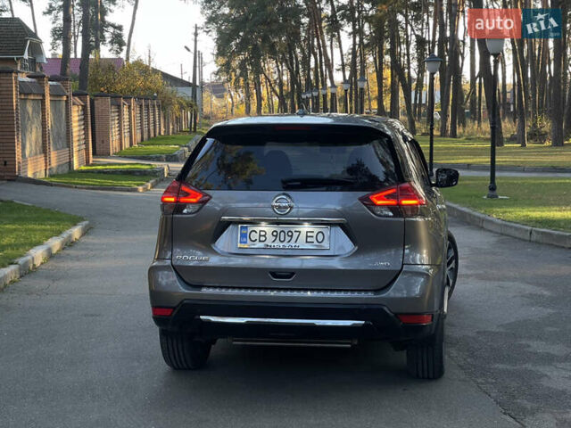 Серый Ниссан Rogue, объемом двигателя 2.5 л и пробегом 112 тыс. км за 13400 $, фото 3 на Automoto.ua
