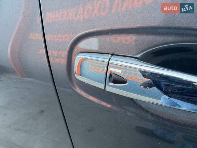 Сірий Ніссан Rogue, об'ємом двигуна 2.5 л та пробігом 50 тис. км за 8900 $, фото 6 на Automoto.ua