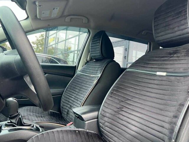 Серый Ниссан Rogue, объемом двигателя 2.5 л и пробегом 165 тыс. км за 14400 $, фото 10 на Automoto.ua