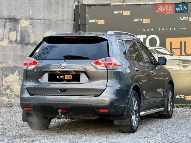 Серый Ниссан Rogue, объемом двигателя 2.5 л и пробегом 92 тыс. км за 14500 $, фото 5 на Automoto.ua