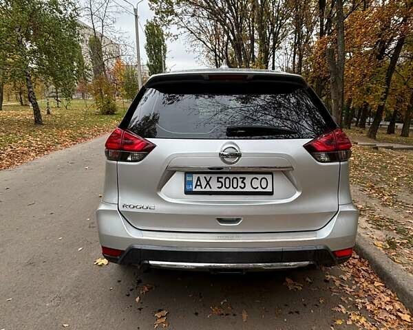 Сірий Ніссан Rogue, об'ємом двигуна 2.49 л та пробігом 100 тис. км за 13500 $, фото 2 на Automoto.ua