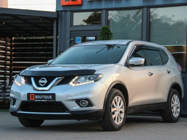 Сірий Ніссан Rogue, об'ємом двигуна 2.5 л та пробігом 105 тис. км за 12500 $, фото 3 на Automoto.ua