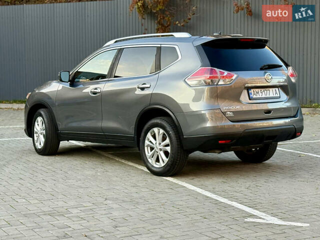Серый Ниссан Rogue, объемом двигателя 2.49 л и пробегом 83 тыс. км за 12500 $, фото 13 на Automoto.ua
